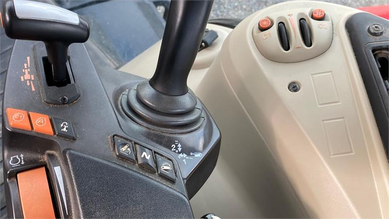 Massey Ferguson 7718S Dyna 6 Efficient inkl. FL4327 Frontlæsser - Трактор: фото 4 Massey Ferguson 7718S Dyna 6 Efficient inkl. FL4327 Frontlæsser - Трактор: фото 4