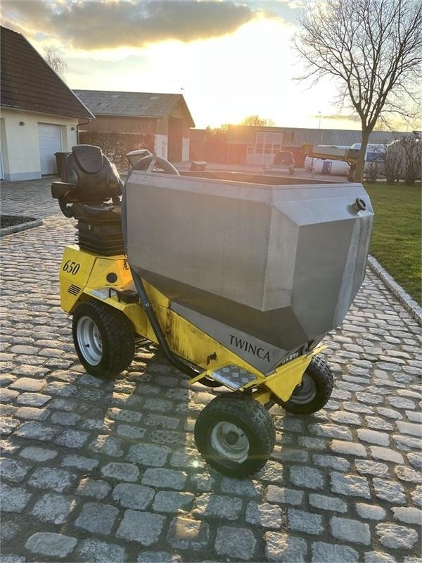 Twinca 650 Fodervogn - Инвентарь для животноводства: фото 2 Twinca 650 Fodervogn - Инвентарь для животноводства: фото 2