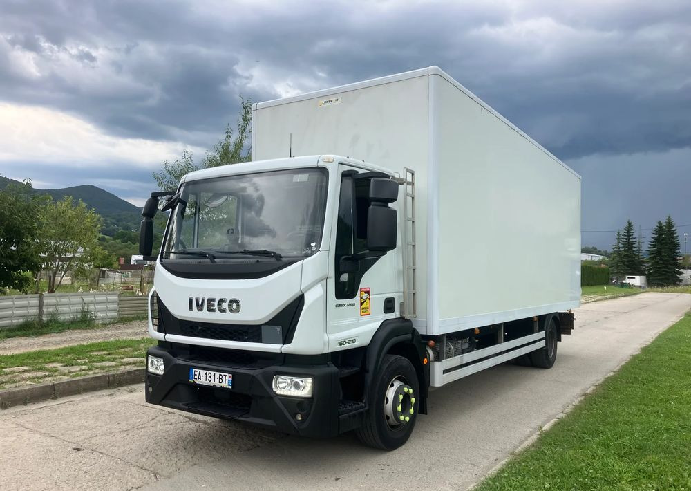 Iveco IVECO 1621 kurierka kontener EURO6 - Грузовик с закрытым кузовом: фото 1 Iveco IVECO 1621 kurierka kontener EURO6 - Грузовик с закрытым кузовом: фото 1