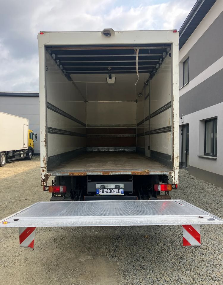 MAN MAN 18.290 kurierka kontener - Грузовик с закрытым кузовом: фото 5 MAN MAN 18.290 kurierka kontener - Грузовик с закрытым кузовом: фото 5