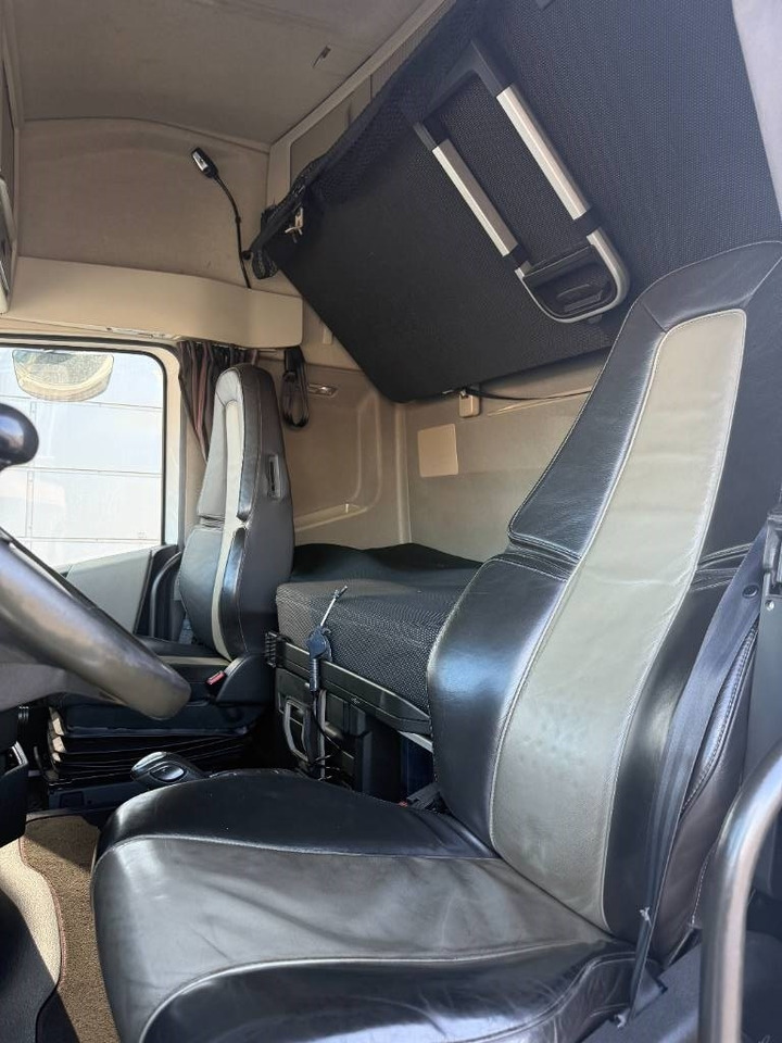 Грузовик с закрытым кузовом Volvo FH 540 6x2: фото 8