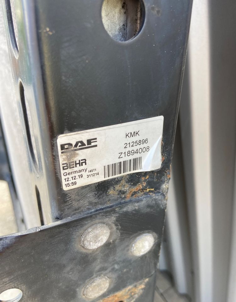 Chłodnica wody DAF XF 106 euro 6 chłodnica cieczy 2019 - Радиатор для Грузовиков: фото 3 Chłodnica wody DAF XF 106 euro 6 chłodnica cieczy 2019 - Радиатор для Грузовиков: фото 3