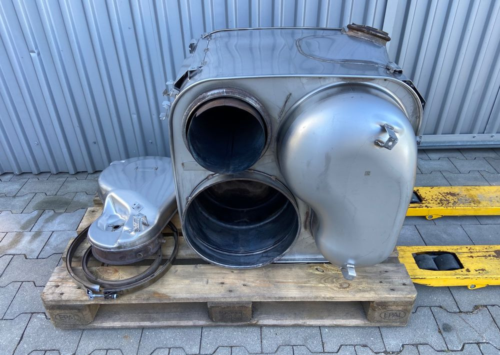 Katalizator MAN TGX TGS lift wydech tłumik - Катализатор для Грузовиков: фото 1 Katalizator MAN TGX TGS lift wydech tłumik - Катализатор для Грузовиков: фото 1