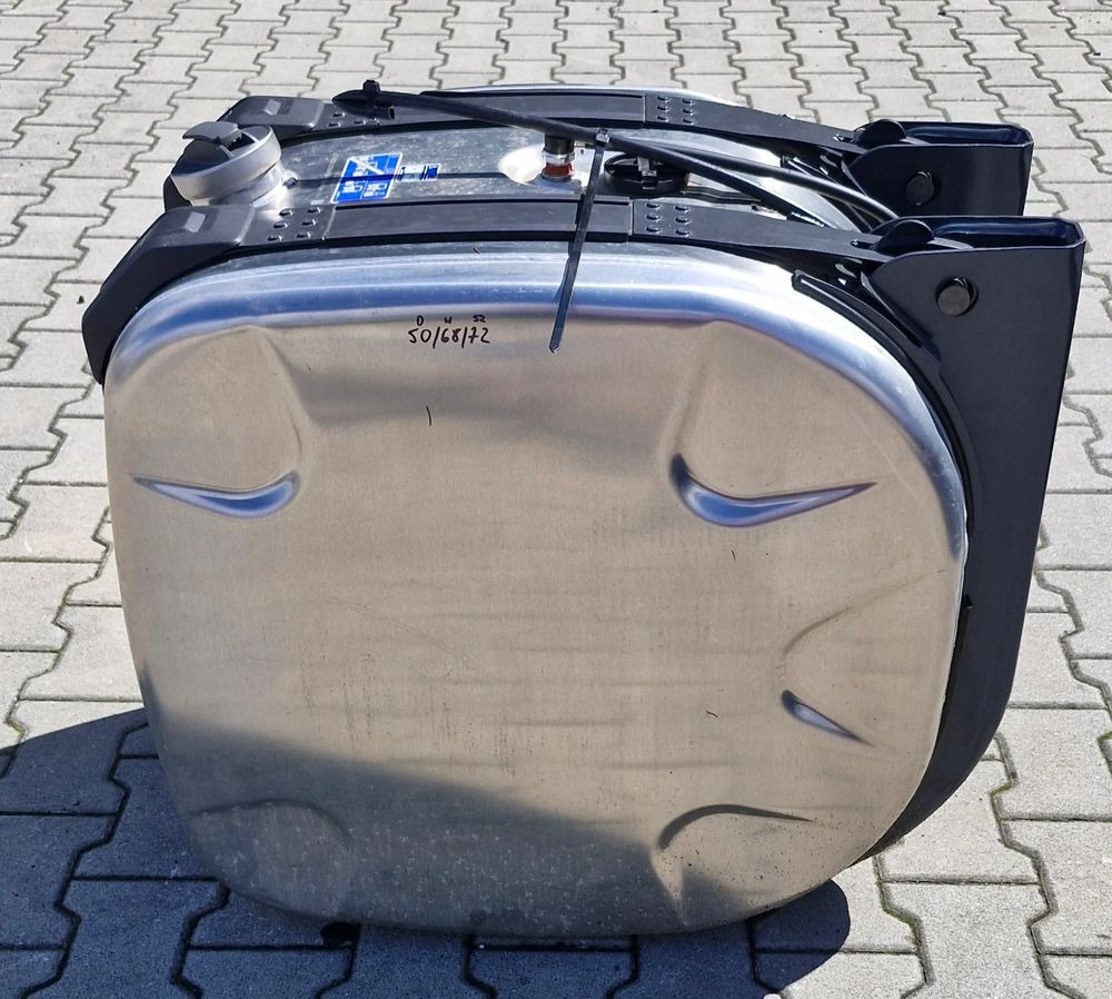 SCANIA R S ZBIORNIK PALIWA 220L NOWY - Топливный бак для Грузовиков: фото 4 SCANIA R S ZBIORNIK PALIWA 220L NOWY - Топливный бак для Грузовиков: фото 4