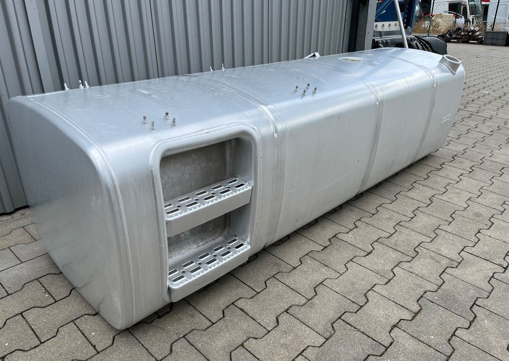 Zbiornik paliwa DAF XF CF 845 litrów bak - Подготовка топлива для Грузовиков: фото 2 Zbiornik paliwa DAF XF CF 845 litrów bak - Подготовка топлива для Грузовиков: фото 2