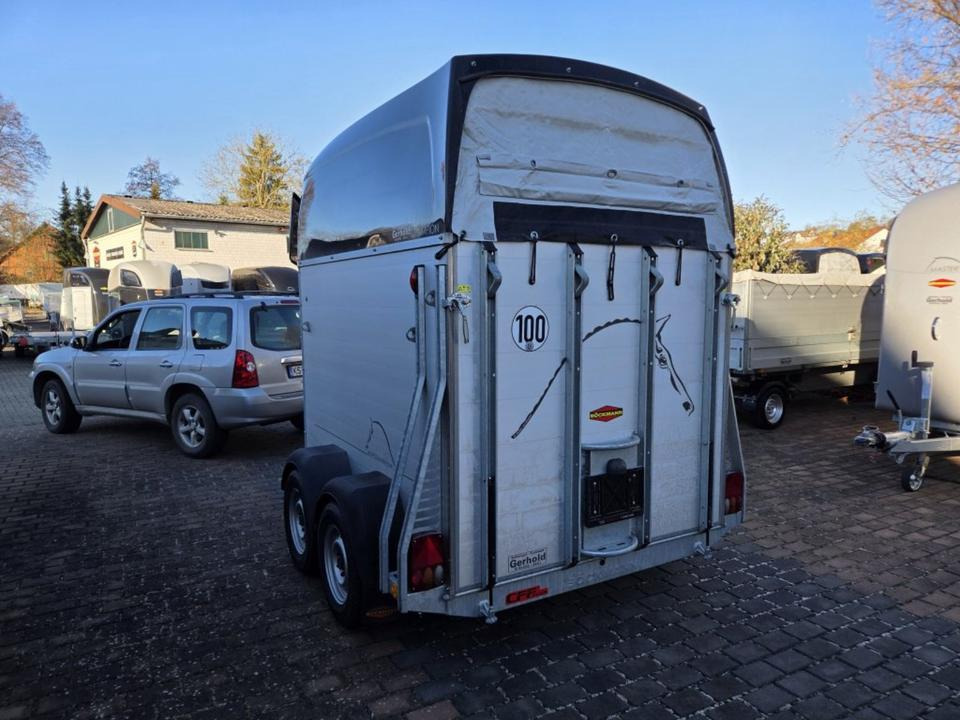 Böckmann, Pferdeanhänger, Champion R, top, SaKa. 100 km/h - Прицеп-коневоз: фото 3 Böckmann, Pferdeanhänger, Champion R, top, SaKa. 100 km/h - Прицеп-коневоз: фото 3