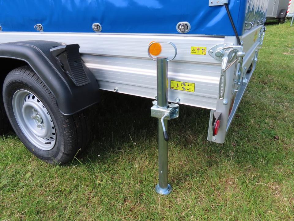 PKW Anhänger, Böckmann, PKW Anhänger, Plane, 100 km/h - Тентованный прицеп: фото 4 PKW Anhänger, Böckmann, PKW Anhänger, Plane, 100 km/h - Тентованный прицеп: фото 4