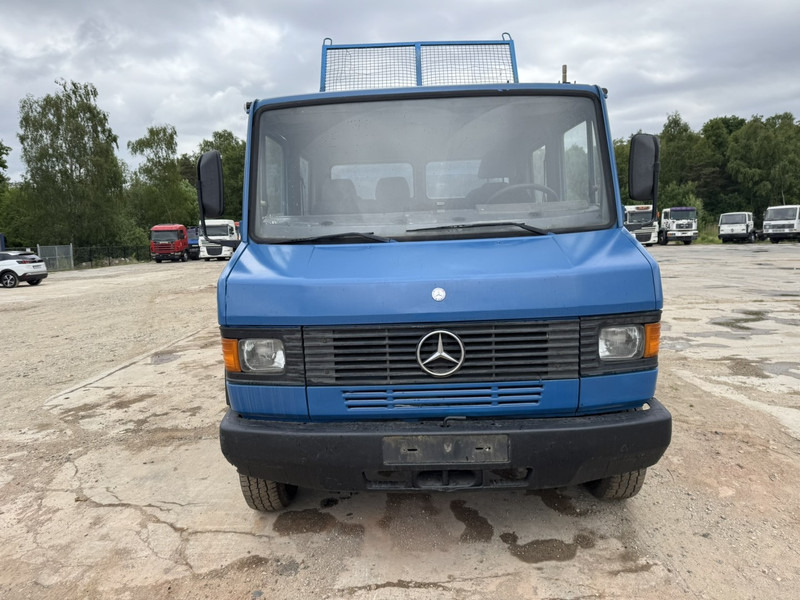 Mercedes-Benz Vario 814 D (FULL STEEL SUSPENSION / MANUAL PUMP / PERFECT) - Самосвал: фото 2 Mercedes-Benz Vario 814 D (FULL STEEL SUSPENSION / MANUAL PUMP / PERFECT) - Самосвал: фото 2