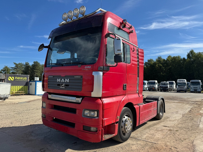MAN TGA 18.430 (PERFECT CONDITION / PARFAIT ETAT) - Тягач: фото 1 MAN TGA 18.430 (PERFECT CONDITION / PARFAIT ETAT) - Тягач: фото 1