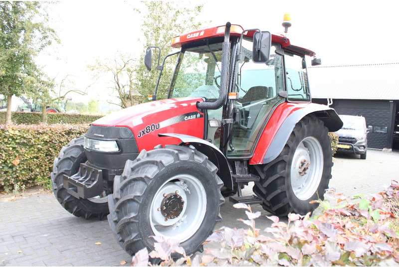 Case IH JX80U - Трактор: фото 4 Case IH JX80U - Трактор: фото 4