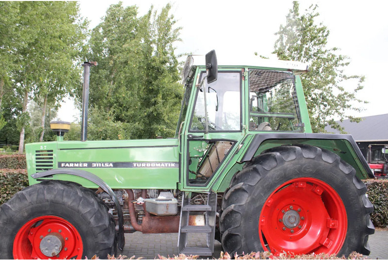 Fendt 311 LSA - Трактор: фото 5 Fendt 311 LSA - Трактор: фото 5