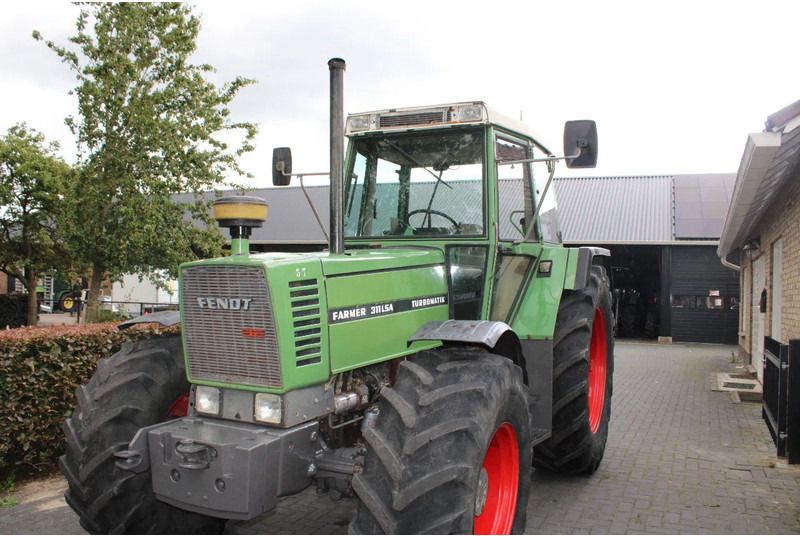 Fendt 311 LSA - Трактор: фото 4 Fendt 311 LSA - Трактор: фото 4