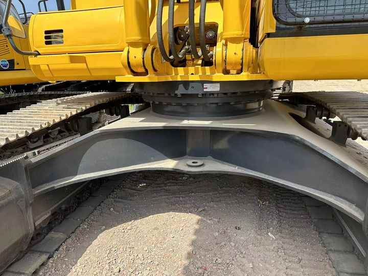 40-ton Second-hand Komatsu PC400-8 Hydraulic Crawler Excavator on Sale. Used Komatsu 400-8 in Excellent Condition Hot Sale - Экскаватор: фото 2 40-ton Second-hand Komatsu PC400-8 Hydraulic Crawler Excavator on Sale. Used Komatsu 400-8 in Excellent Condition Hot Sale - Экскаватор: фото 2