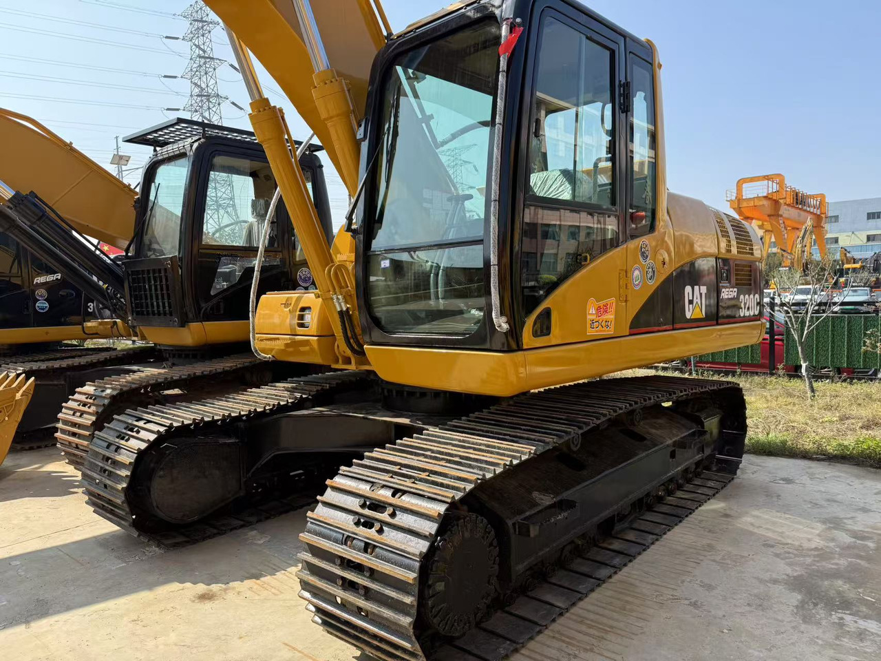 Гусеничный экскаватор CATERPILLAR 320c [ Copy ]: фото 6