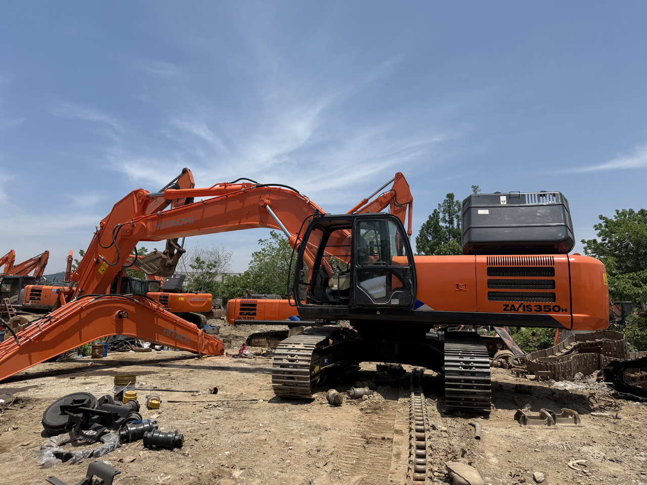 HITACHI used hitachi 350-5g excavator - Колёсный экскаватор: фото 2 HITACHI used hitachi 350-5g excavator - Колёсный экскаватор: фото 2