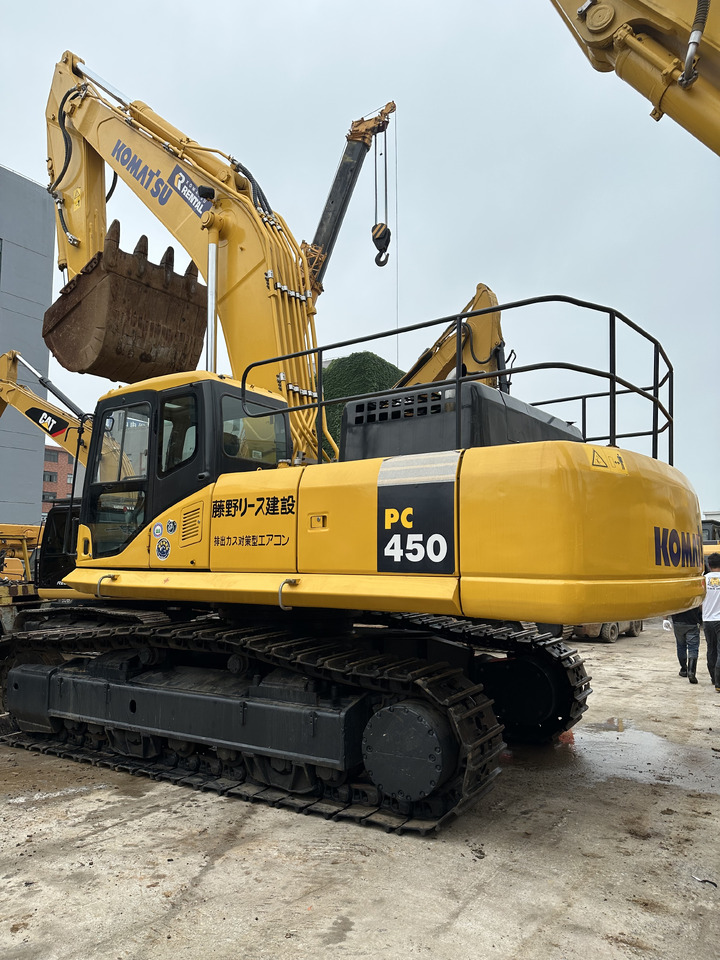 Komatsu pc450 - Гусеничный экскаватор: фото 1 Komatsu pc450 - Гусеничный экскаватор: фото 1