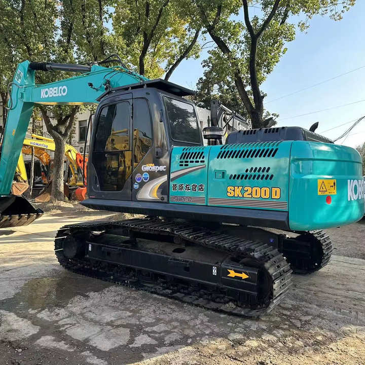 Used Japan Kobelco SK200-8 Crawler Excavator New Arrival Earth-moving Machine for Sale - Экскаватор: фото 1 Used Japan Kobelco SK200-8 Crawler Excavator New Arrival Earth-moving Machine for Sale - Экскаватор: фото 1