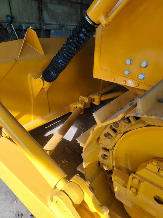 Used ShanTui Brand Sd22. Used Bulldozer SD22 Earth-Moving Machinery Crawler Bulldozer for Promotion Sale Cheap Price - Бульдозер: фото 5 Used ShanTui Brand Sd22. Used Bulldozer SD22 Earth-Moving Machinery Crawler Bulldozer for Promotion Sale Cheap Price - Бульдозер: фото 5
