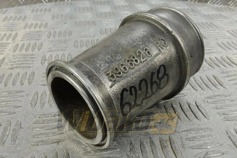 Cummins 3964546 - Впускной коллектор для Строительной техники: фото 1 Cummins 3964546 - Впускной коллектор для Строительной техники: фото 1