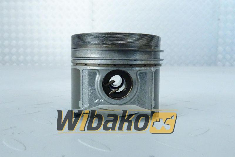 Engine piston for engine Kubota D722 - Поршень/ Кольцо/ Втулка для Строительной техники: фото 1 Engine piston for engine Kubota D722 - Поршень/ Кольцо/ Втулка для Строительной техники: фото 1