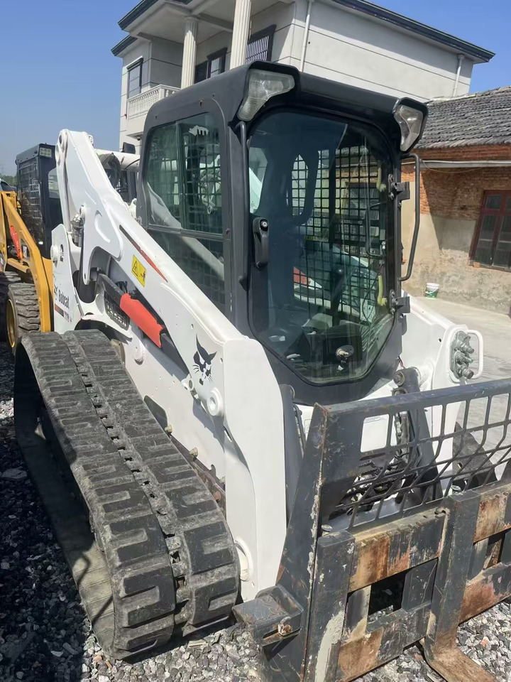 BOBCAT T770 - Ножничный подъемник: фото 3 BOBCAT T770 - Ножничный подъемник: фото 3