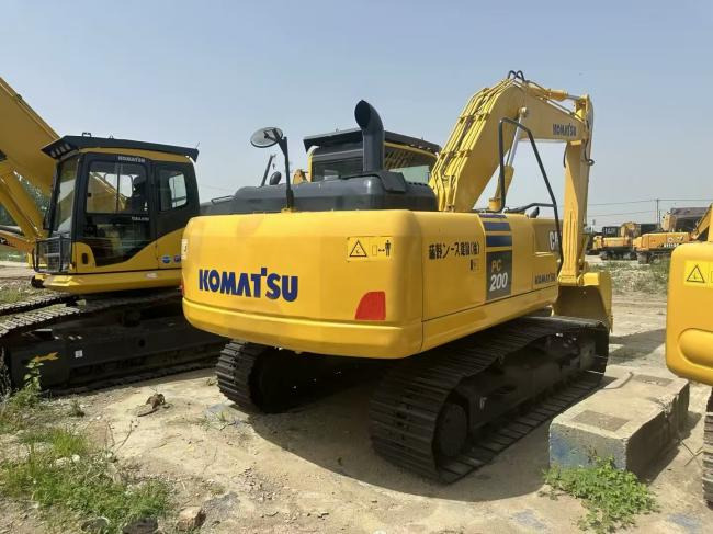 KOMATSU 200-8 - Гусеничный экскаватор: фото 4 KOMATSU 200-8 - Гусеничный экскаватор: фото 4