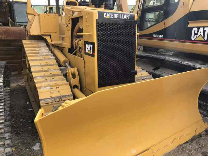 Nice Condition D4h Cat Bulldozer CAT Used Dozer for Sale - Бульдозер: фото 2 Nice Condition D4h Cat Bulldozer CAT Used Dozer for Sale - Бульдозер: фото 2