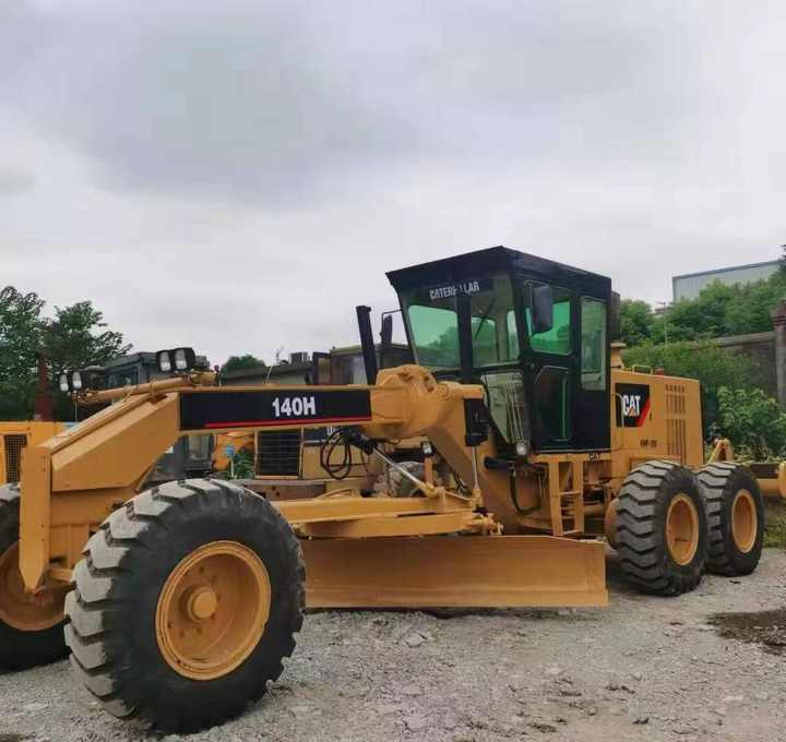 Used CAT 140H Motor Grader From Japan with Excellent Performance Caterpillar 140h in Good Condition for Sale - Грейдер: фото 1 Used CAT 140H Motor Grader From Japan with Excellent Performance Caterpillar 140h in Good Condition for Sale - Грейдер: фото 1
