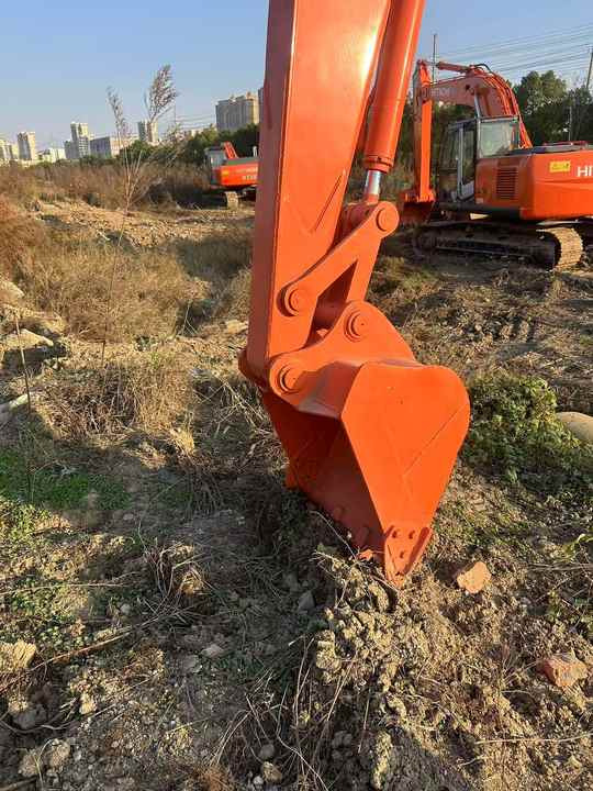 Used HITACHI ZX70 Model Mini Excavator Second Hand Machine Popular Brand Japan Hitachi Hydraulic Machinery - Мини-экскаватор: фото 3 Used HITACHI ZX70 Model Mini Excavator Second Hand Machine Popular Brand Japan Hitachi Hydraulic Machinery - Мини-экскаватор: фото 3