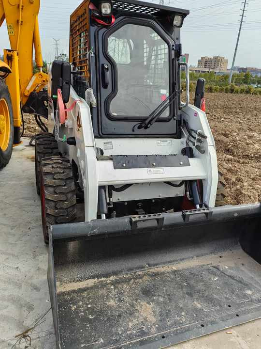 Used  Imported  Machine bobcat S18 Skid Steer Loader for Sale bobcat S16 S17 S18 in Stock [ Copy ] в лизинг Used  Imported  Machine bobcat S18 Skid Steer Loader for Sale bobcat S16 S17 S18 in Stock [ Copy ]: фото 6