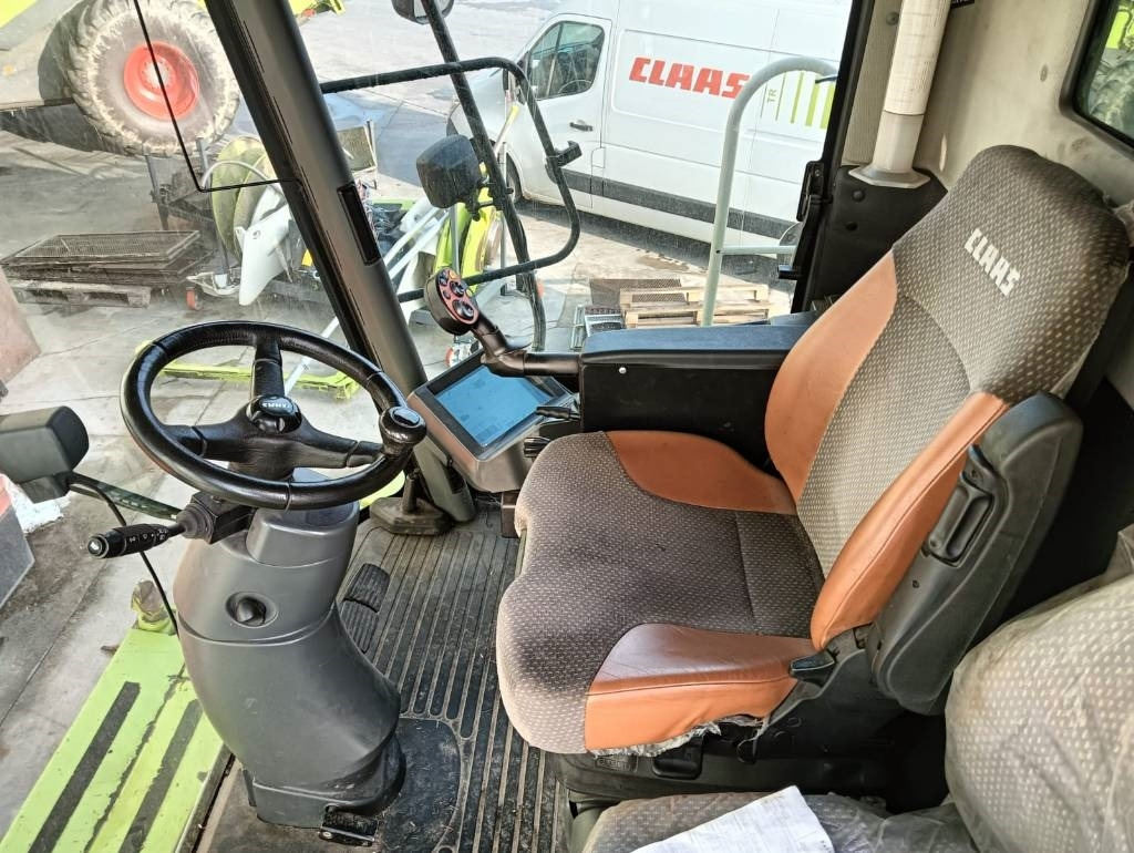 Claas Lexion 570 - Зерноуборочный комбайн: фото 5 Claas Lexion 570 - Зерноуборочный комбайн: фото 5