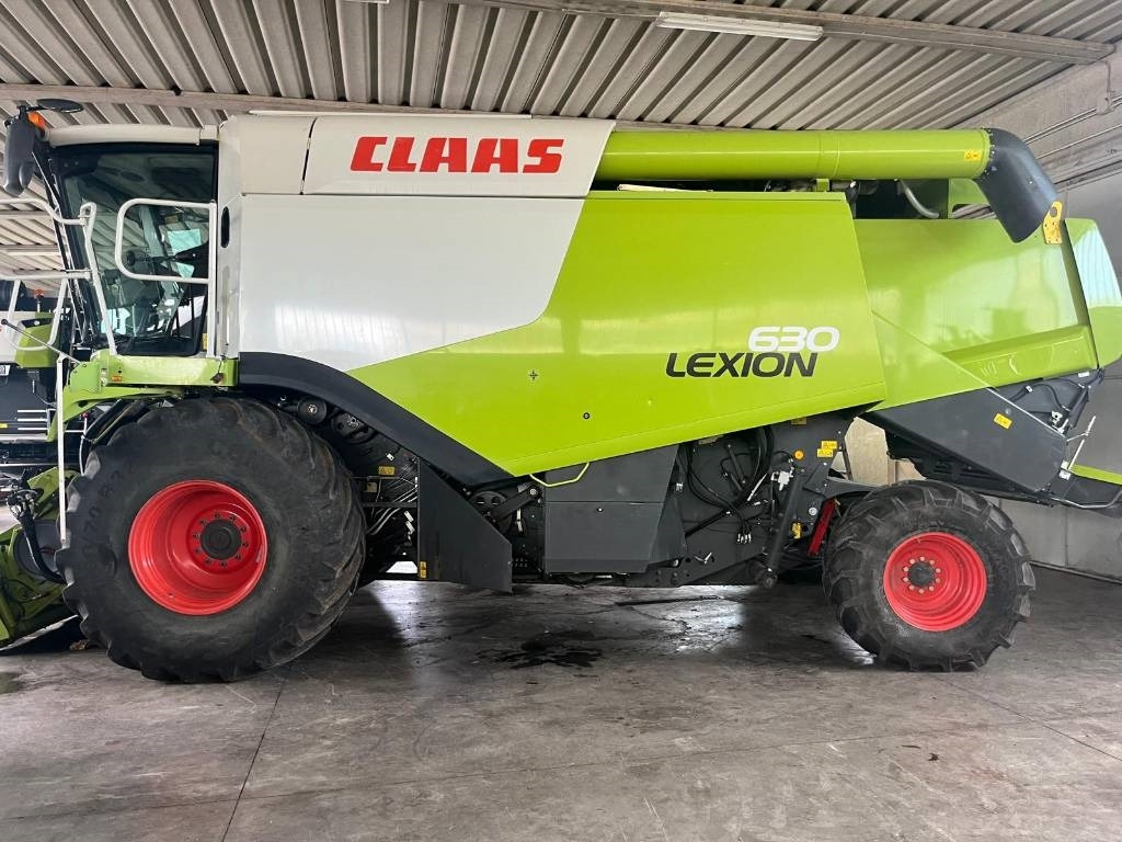 Claas Lexion 630 Montana - Зерноуборочный комбайн: фото 1 Claas Lexion 630 Montana - Зерноуборочный комбайн: фото 1