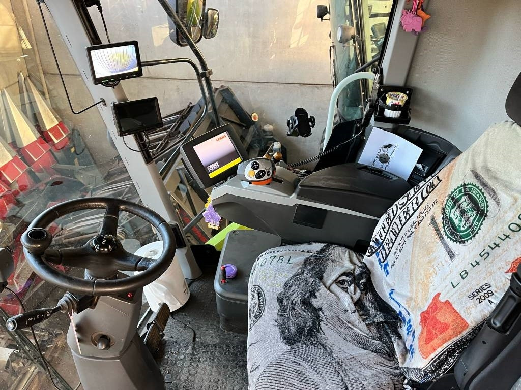 Claas Lexion 760 TT - Зерноуборочный комбайн: фото 4 Claas Lexion 760 TT - Зерноуборочный комбайн: фото 4