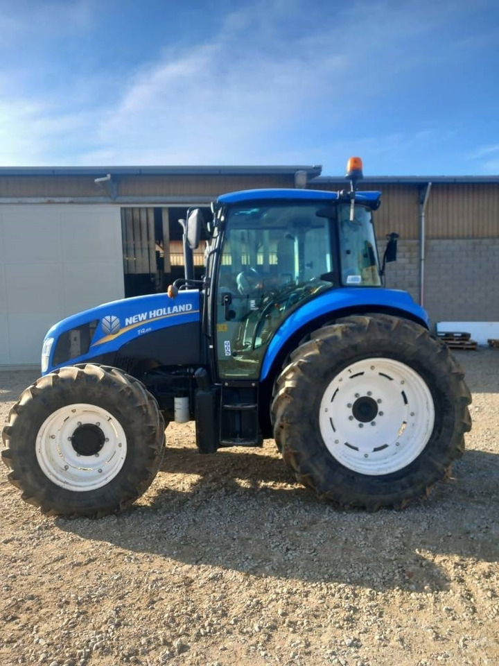 New Holland T 4.85 - Трактор: фото 3 New Holland T 4.85 - Трактор: фото 3