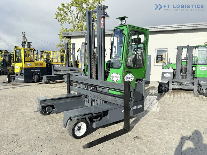 Combilift C3000 / DIESEL / DUPLEX 4200MM / FREE LIFT / WIDE FORK POSITIONER / FULL CABIN / EXCELLENT CONDITION / Wide range of four-way an - Четырехсторонний погрузчик: фото 1 Combilift C3000 / DIESEL / DUPLEX 4200MM / FREE LIFT / WIDE FORK POSITIONER / FULL CABIN / EXCELLENT CONDITION / Wide range of four-way an - Четырехсторонний погрузчик: фото 1