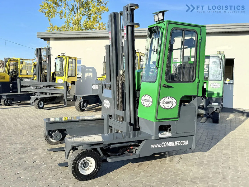 Combilift C4000 / DIESEL / DUPLEX 4100MM / FREE LIFT / SIDE SHIFT / FULL CABIN / EXCELLENT CONDITION / Wide range of four-way and side loa - Четырехсторонний погрузчик: фото 3 Combilift C4000 / DIESEL / DUPLEX 4100MM / FREE LIFT / SIDE SHIFT / FULL CABIN / EXCELLENT CONDITION / Wide range of four-way and side loa - Четырехсторонний погрузчик: фото 3
