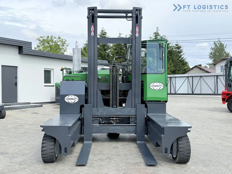 Combilift C8000 / GAS / DUPLEX – 4700MM / FORK POSITIONER / FREE LIFT / FULL HEATED CABIN / ONLY 5141 HOURS / CONDITION – LIKE NEW! C8000 - Четырехсторонний погрузчик: фото 5 Combilift C8000 / GAS / DUPLEX – 4700MM / FORK POSITIONER / FREE LIFT / FULL HEATED CABIN / ONLY 5141 HOURS / CONDITION – LIKE NEW! C8000 - Четырехсторонний погрузчик: фото 5