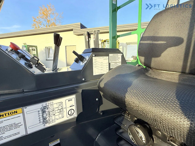 Четырехсторонний погрузчик Combilift CB4000 / GAS / TRIPLEX 5200MM / FREE LIFT / FORK POSITIONER / SIDE SHIFT / EXCELLENT CONDITION / Wide range of four-way and side: фото 12 Четырехсторонний погрузчик Combilift CB4000 / GAS / TRIPLEX 5200MM / FREE LIFT / FORK POSITIONER / SIDE SHIFT / EXCELLENT CONDITION / Wide range of four-way and side: фото 12