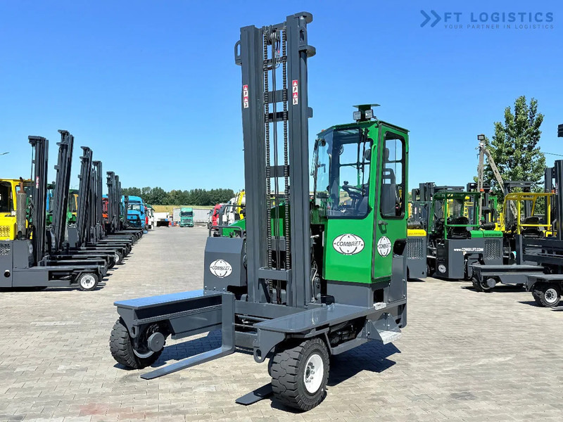 Combilift COMBILIFT C5000XL – DUPLEX 5500mm – Year 2019 – 1929 hours – DIESEL – FORK POSITIONER – SIDESHIFT – 1200MM FORKS – CONDITION 5/5 - Четырехсторонний погрузчик: фото 2 Combilift COMBILIFT C5000XL – DUPLEX 5500mm – Year 2019 – 1929 hours – DIESEL – FORK POSITIONER – SIDESHIFT – 1200MM FORKS – CONDITION 5/5 - Четырехсторонний погрузчик: фото 2