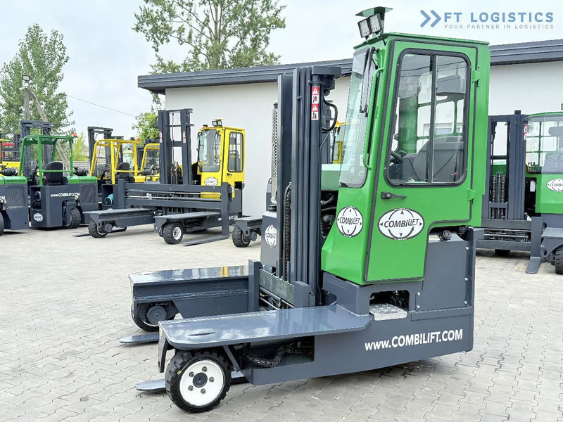 Combilift Combilift C3000 / DIESEL / TRIPLEX 4900MM / FREE LIFT / FORK POSITIONER / HEATING / FULL CABIN / PERFECT CONDITION / Wide range - Четырехсторонний погрузчик: фото 2 Combilift Combilift C3000 / DIESEL / TRIPLEX 4900MM / FREE LIFT / FORK POSITIONER / HEATING / FULL CABIN / PERFECT CONDITION / Wide range - Четырехсторонний погрузчик: фото 2