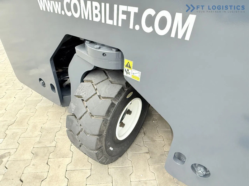 Четырехсторонний погрузчик Combilift Combilift C4500 / DIESEL / DUPLEX 4000MM / WIDE FORK POSITIONER / HEATING / FULL CABIN / PERFECT CONDITION / Wide range of four-: фото 11 Четырехсторонний погрузчик Combilift Combilift C4500 / DIESEL / DUPLEX 4000MM / WIDE FORK POSITIONER / HEATING / FULL CABIN / PERFECT CONDITION / Wide range of four-: фото 11