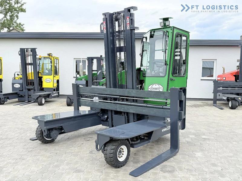 Combilift Combilift C4500 / DIESEL / DUPLEX 4000MM / WIDE FORK POSITIONER / HEATING / FULL CABIN / PERFECT CONDITION / Wide range of four- - Четырехсторонний погрузчик: фото 1 Combilift Combilift C4500 / DIESEL / DUPLEX 4000MM / WIDE FORK POSITIONER / HEATING / FULL CABIN / PERFECT CONDITION / Wide range of four- - Четырехсторонний погрузчик: фото 1