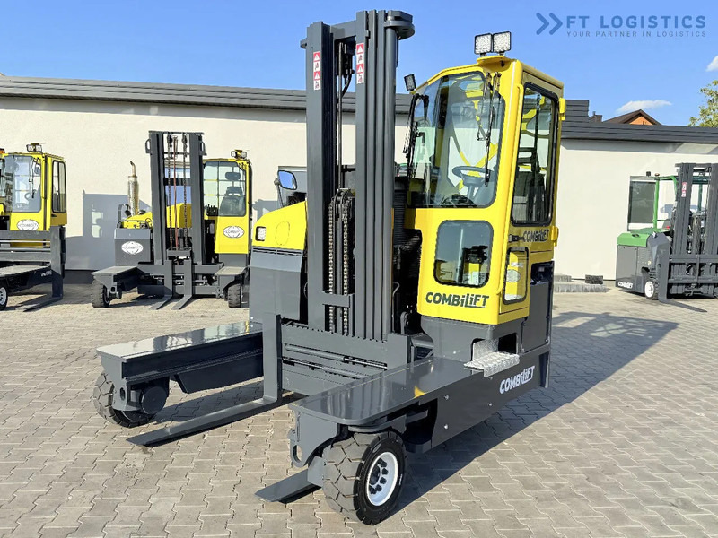 Четырехсторонний погрузчик Combilift Combilift C5000 / DIESEL / TRIPLEX 6000MM / FREE LIFT / FORK POSITIONER / BUILT-IN SCALE / HEATING / FULL CABIN / PERFECT CONDIT: фото 1