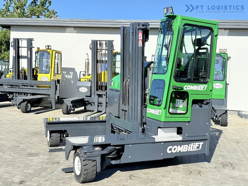 Combilift Combilift FOUR-WAY MULTIDIRECTIONAL FORKLIFT C4500 / DIESEL / TRIPLEX 4900MM / ONLY 4854 HOURS / FORK POSITIONER / FULL CABIN – - Четырехсторонний погрузчик: фото 3 Combilift Combilift FOUR-WAY MULTIDIRECTIONAL FORKLIFT C4500 / DIESEL / TRIPLEX 4900MM / ONLY 4854 HOURS / FORK POSITIONER / FULL CABIN – - Четырехсторонний погрузчик: фото 3