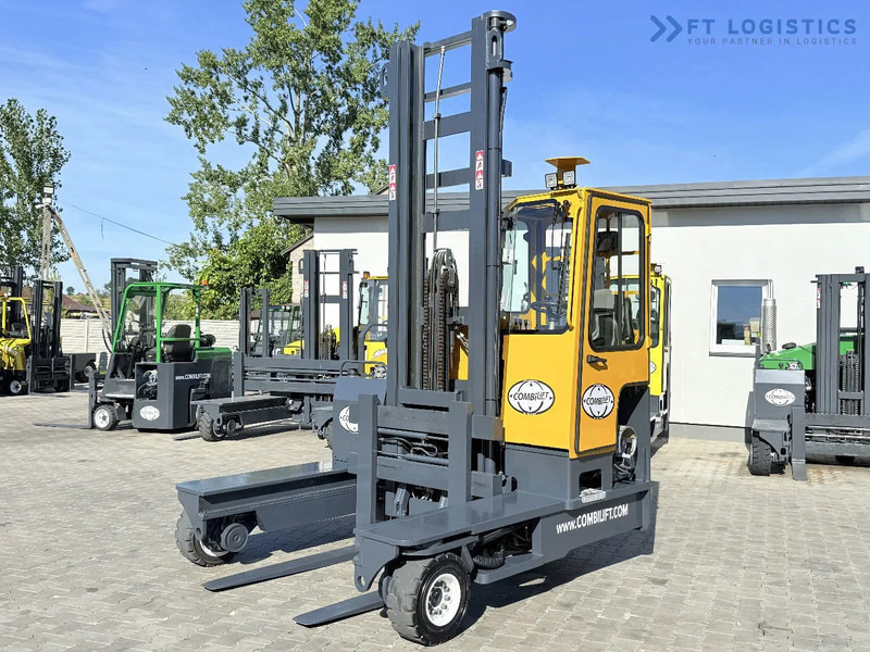Combilift FOUR-WAY MULTIDIRECTIONAL FORKLIFT / C4000 / DUPLEX - 5500MM / FREE-LIFT / FORKS POSITIONER / LIKE-NEW FOUR-WAY MULTIDIRECTIONAL - Четырехсторонний погрузчик: фото 1 Combilift FOUR-WAY MULTIDIRECTIONAL FORKLIFT / C4000 / DUPLEX - 5500MM / FREE-LIFT / FORKS POSITIONER / LIKE-NEW FOUR-WAY MULTIDIRECTIONAL - Четырехсторонний погрузчик: фото 1