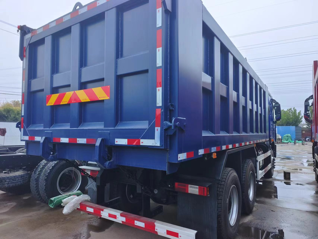Auman Auman 6*4 dump truck - Самосвал: фото 4 Auman Auman 6*4 dump truck - Самосвал: фото 4