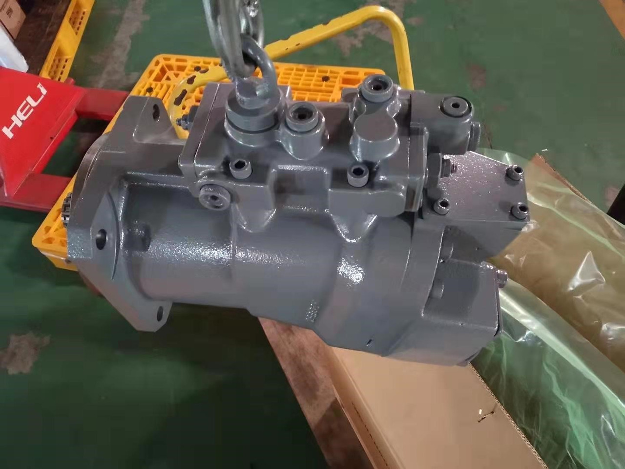 HITACHI HPV145H - Гидравлический насос для Экскаваторов: фото 1 HITACHI HPV145H - Гидравлический насос для Экскаваторов: фото 1