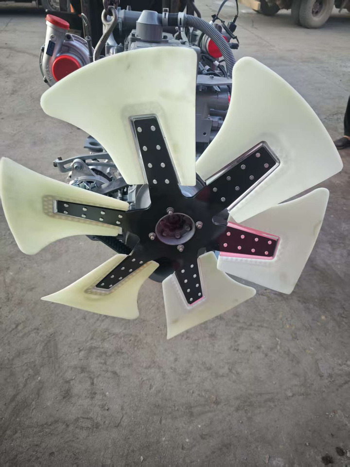 ISUZU 6HK1 - Двигатель для Экскаваторов: фото 3 ISUZU 6HK1 - Двигатель для Экскаваторов: фото 3