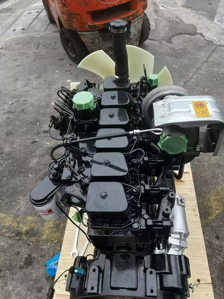 KOMATSU 6D102E - Двигатель для Экскаваторов: фото 1 KOMATSU 6D102E - Двигатель для Экскаваторов: фото 1