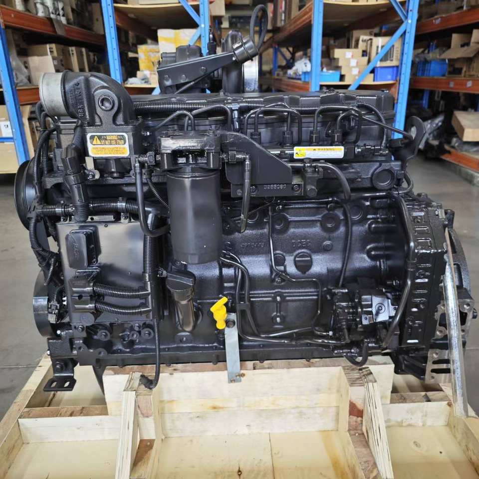 KOMATSU 6D107 - Двигатель для Экскаваторов: фото 1 KOMATSU 6D107 - Двигатель для Экскаваторов: фото 1